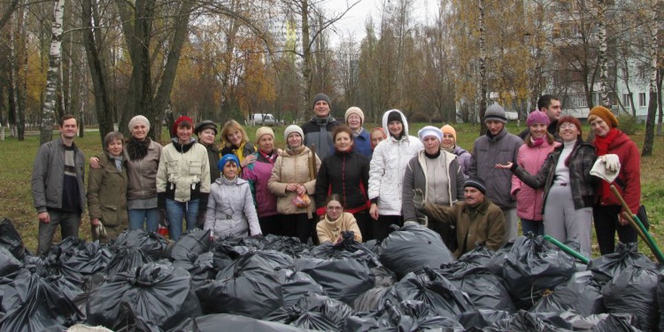 Kuva: alueen puhdistus Orelin kaupungissa, huhtikuu 2017.
