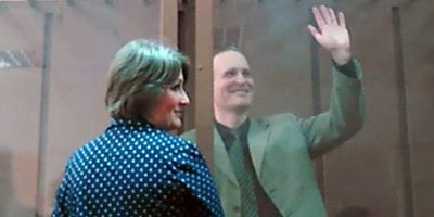 Foto: Dennis Christensen e sua esposa Irina