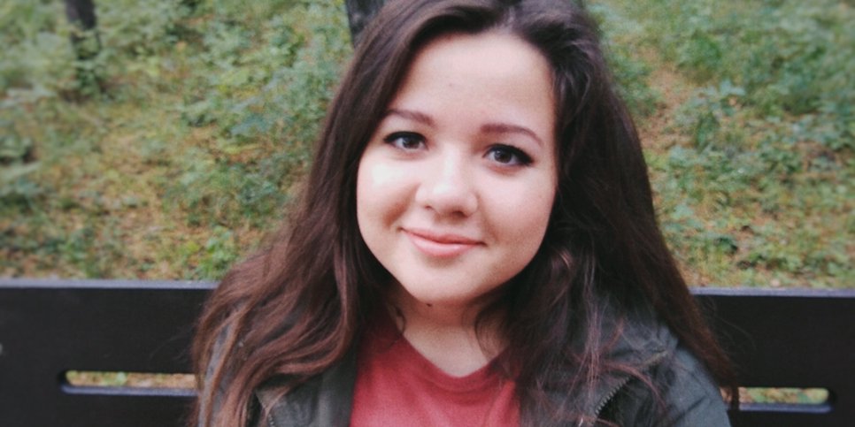 照片：19岁的达里亚·杜洛娃（Daria Dulova）
