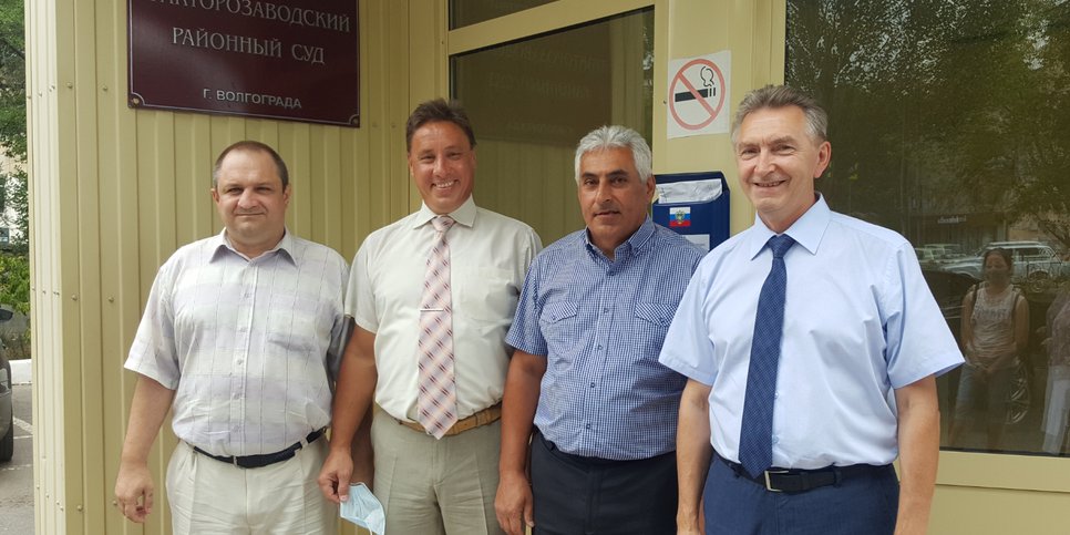 Na foto: Denis Peresunko, Sergey Melnik, Igor Egozaryan e Valery Rogozin