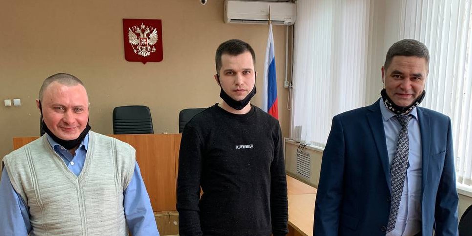 照片中：鲁斯兰·科罗廖夫、叶夫根尼·德什科、瓦列里·沙列夫。斯摩棱斯克，2021年4月