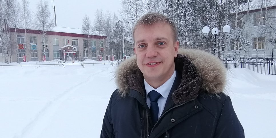 Andrey Sazonov after the verdict was read out outside the courthouse, December 2021