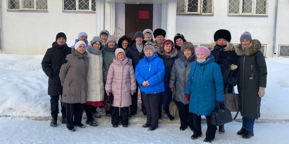 Aleksandr Kabanov con amigos el día del veredicto