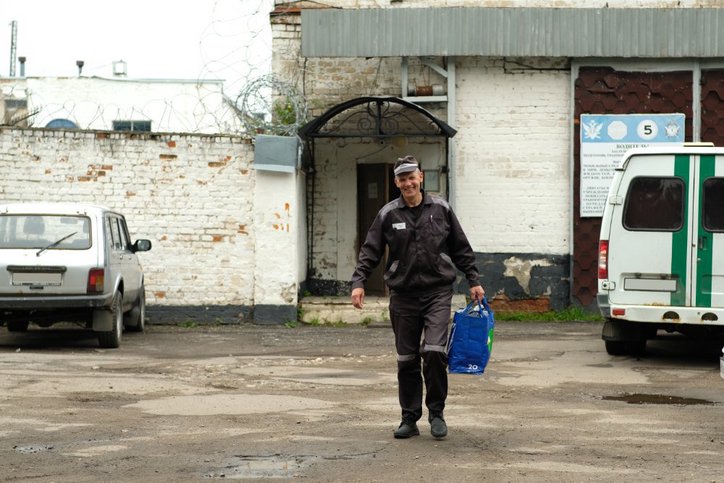 Владимир Сакада покидает колонию, полностью отбыв назначенный срок. Август 2026 г.