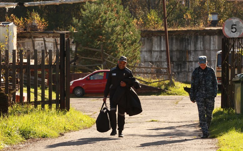 Sean Pike leaves the correctional institution.
